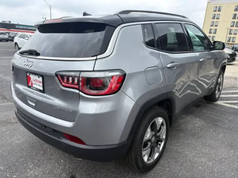 More photos of 2019 Jeep Compass Limited Sport Utility 4D at Gateway Auto Sales, NE