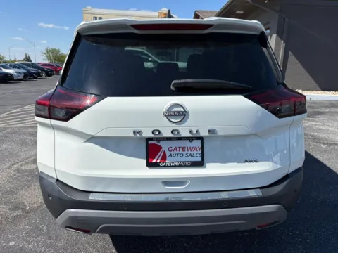 More photos of 2022 Nissan Rogue S Sport Utility 4D at Gateway Auto Sales, NE