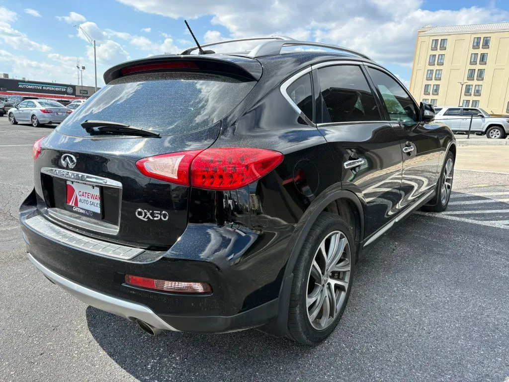 Infiniti QX50 photo 5