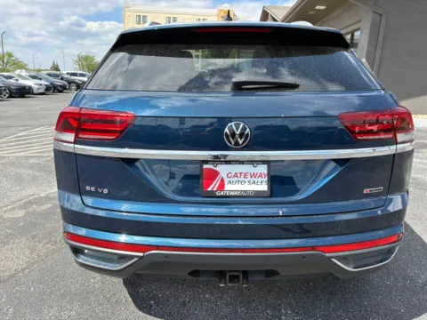 More photos of 2020 Volkswagen Atlas Cross Sport SE 4Motion w/Technology Sport Utility 4D at Gateway Auto Sales, NE
