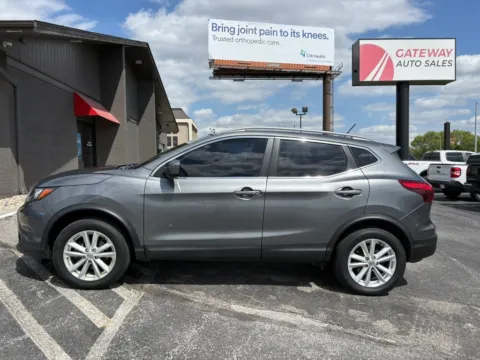 Photos of 2018 Nissan Rogue Sport SV (2018.5) Sport Utility 4D for sale in Omaha, NE at Gateway Auto Sales