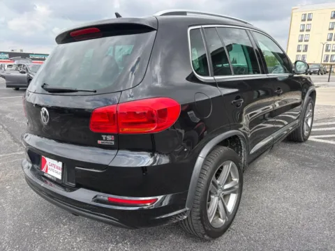 More photos of 2017 Volkswagen Tiguan 2.0T Sport 4Motion Sport Utility 4D at Gateway Auto Sales, NE