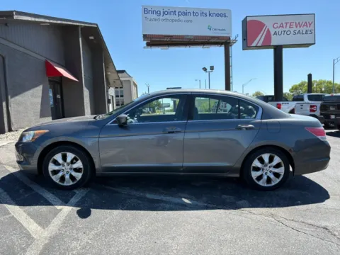 Photos of 2008 Honda Accord EX-L Sedan 4D for sale in Omaha, NE at Gateway Auto Sales