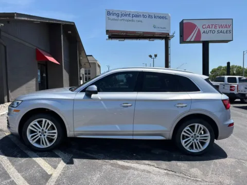 Photos of 2018 Audi Q5 Premium Plus Sport Utility 4D for sale in Omaha, NE at Gateway Auto Sales