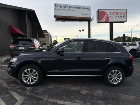 Photos of 2017 Audi Q5 2.0T Premium Sport Utility 4D for sale in Omaha, NE at Gateway Auto Sales