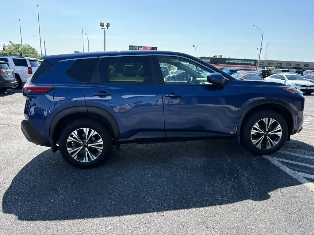 Nissan Rogue photo 6