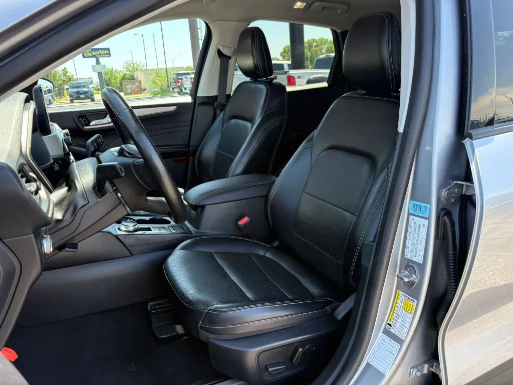 Ford Escape photo 21