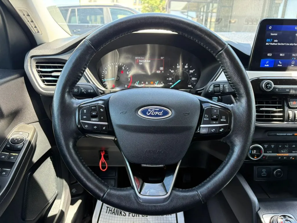 Ford Escape photo 15