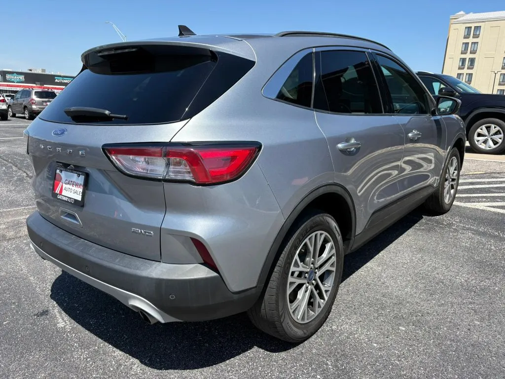 Ford Escape photo 5