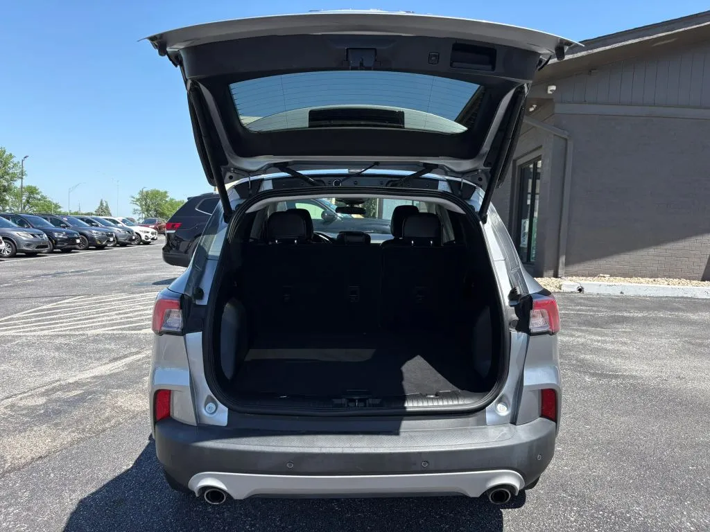 Ford Escape photo 10