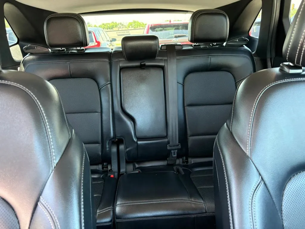 Ford Escape photo 18
