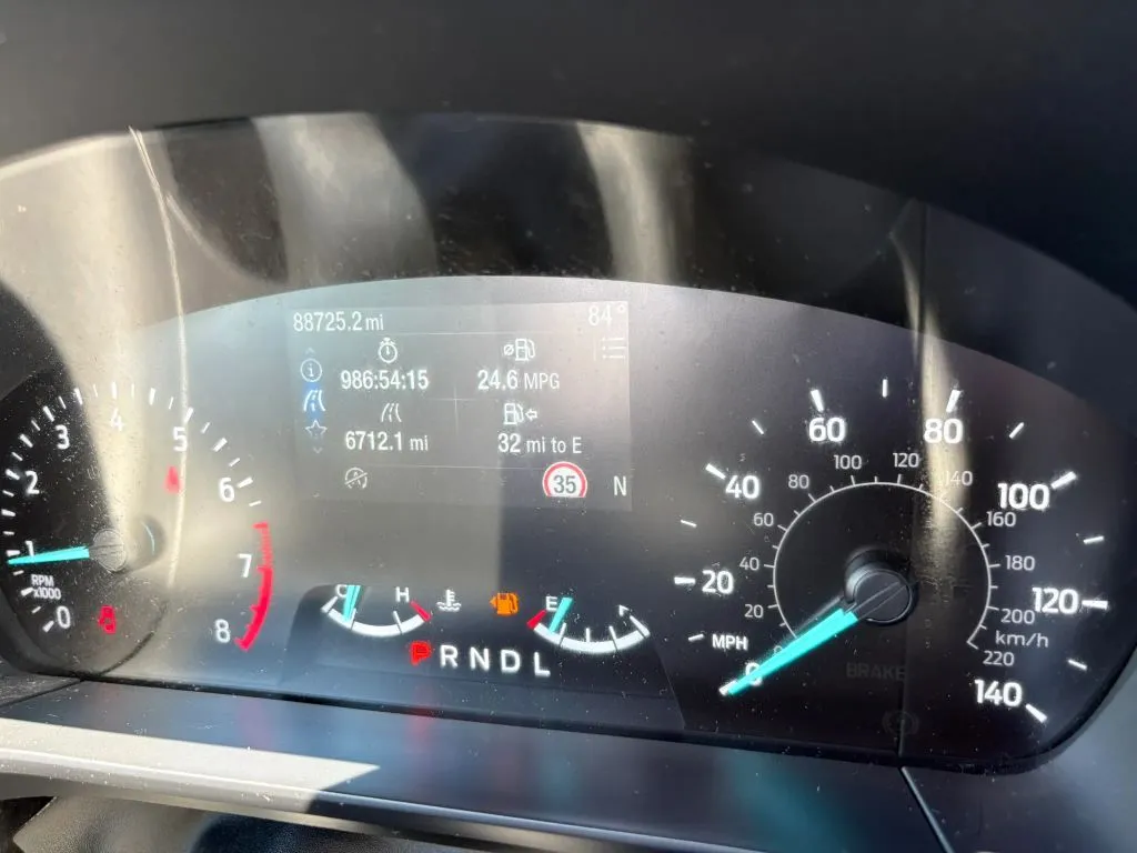 Ford Escape photo 16