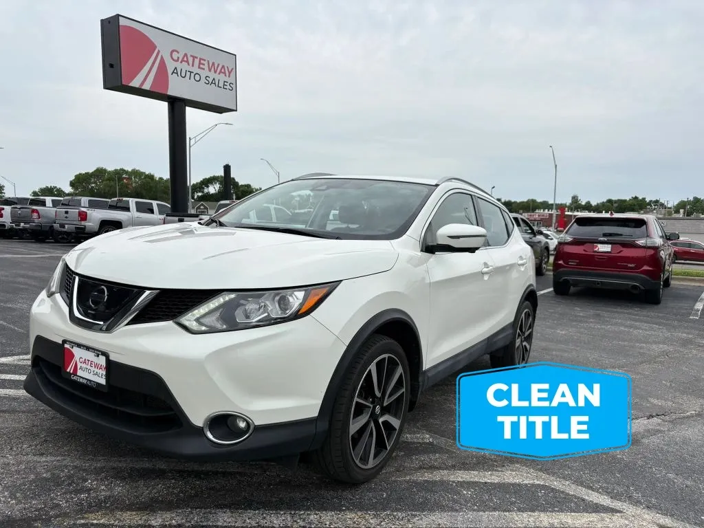 White 2017 Nissan Rogue Sport SL Sport Utility 4D for sale in Omaha, NE