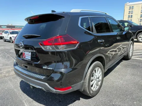 More photos of 2018 Nissan Rogue SV Sport Utility 4D at Gateway Auto Sales, NE