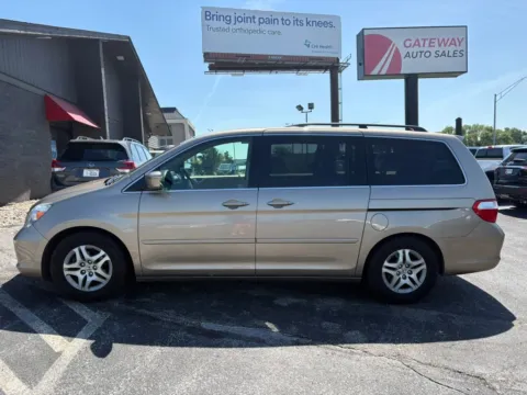 Photos of 2006 Honda Odyssey EX Minivan 4D for sale in Omaha, NE at Gateway Auto Sales