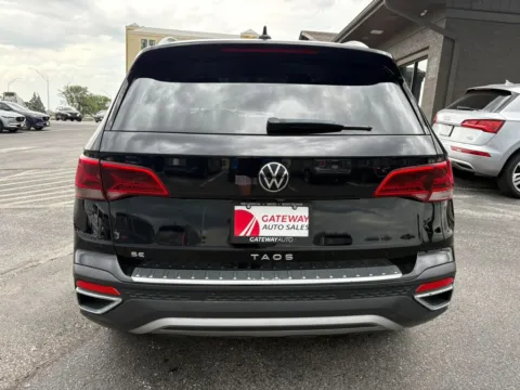 More photos of 2022 Volkswagen Taos SE 4MOTION Sport Utility 4D at Gateway Auto Sales, NE