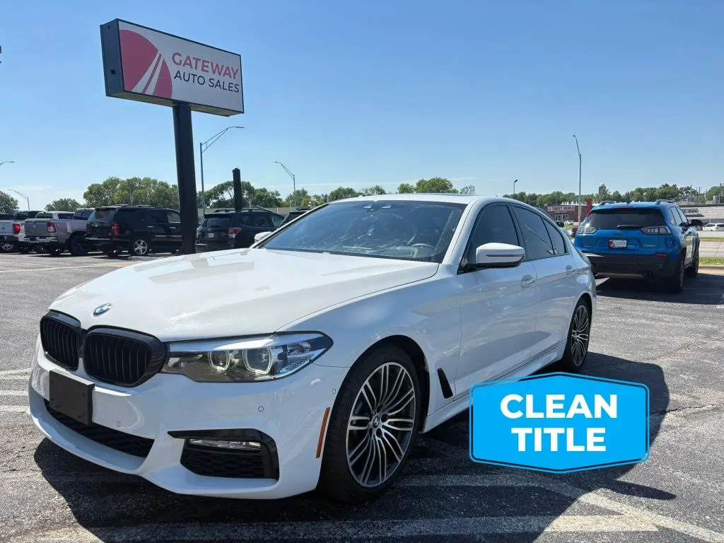 White 2018 BMW 5 Series 530i xDrive Sedan 4D for sale in Omaha, NE