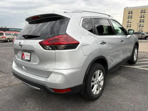 More photos of 2018 Nissan Rogue S Sport Utility 4D at Gateway Auto Sales, NE