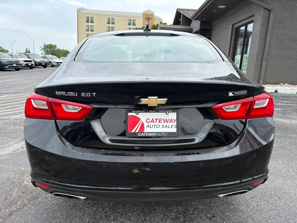 Chevrolet Malibu photo 4