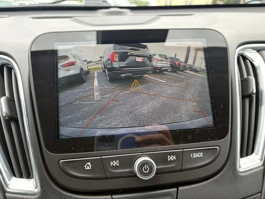 Chevrolet Malibu photo 22