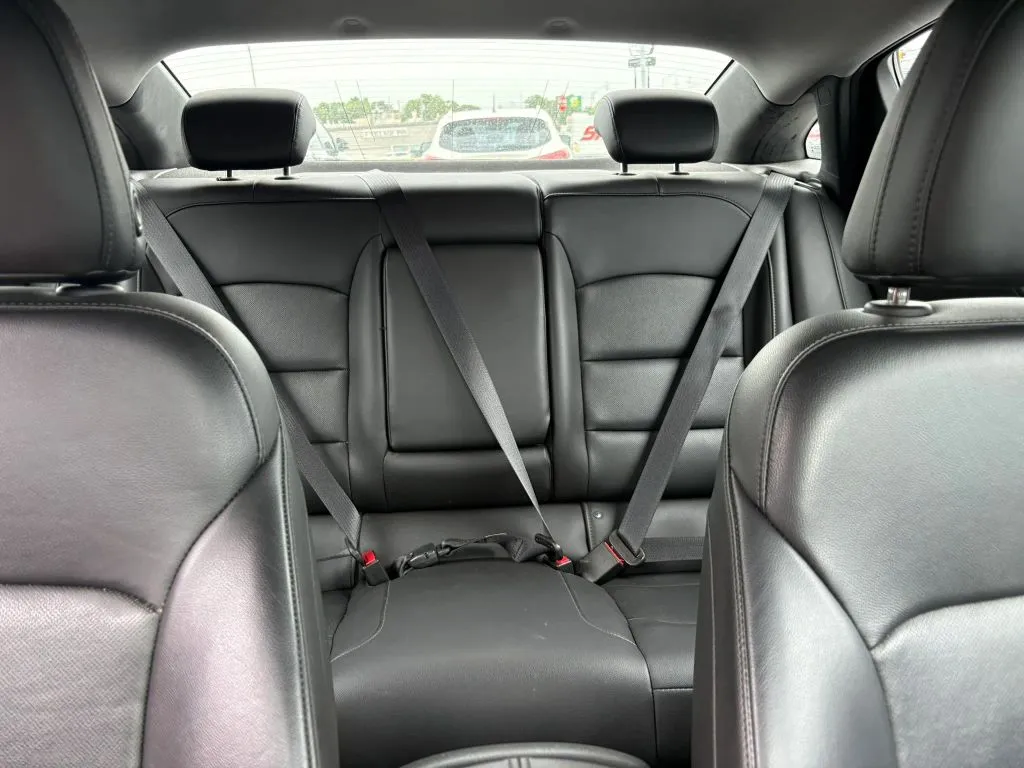 Chevrolet Malibu photo 18