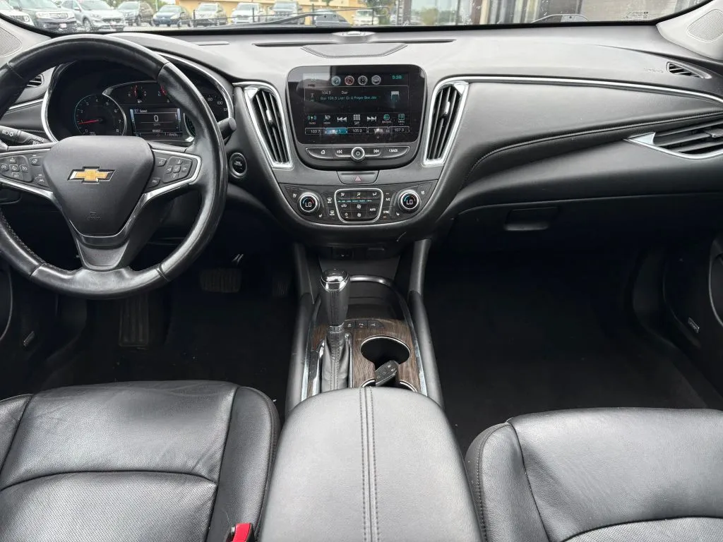 Chevrolet Malibu photo 11