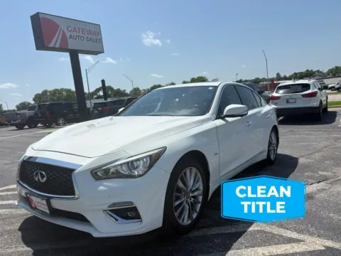 White 2018 INFINITI Q50 2.0t LUXE Sedan 4D for sale in Omaha, NE