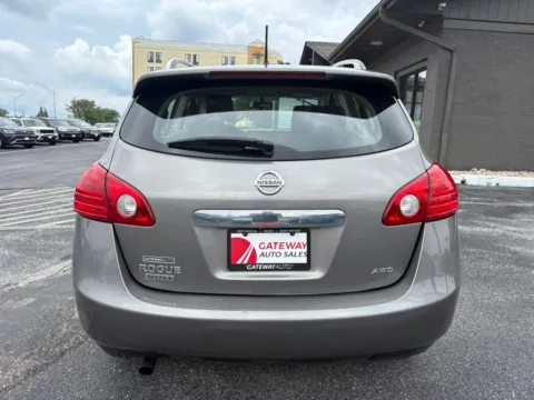 More photos of 2014 Nissan Rogue Select S Sport Utility 4D at Gateway Auto Sales, NE