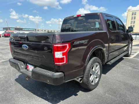 More photos of 2018 Ford F-150 SuperCrew Cab XLT Pickup 4D 5 1/2 ft at Gateway Auto Sales, NE