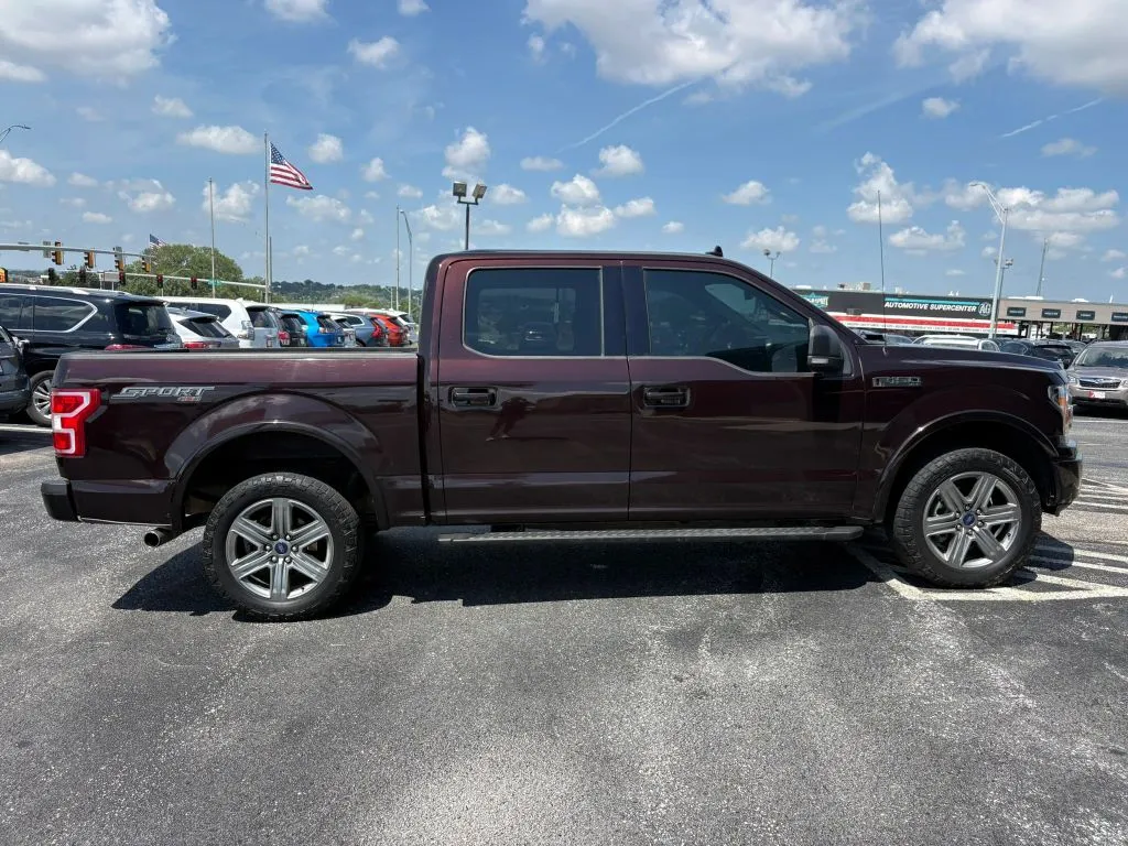 Ford F-150 photo 6