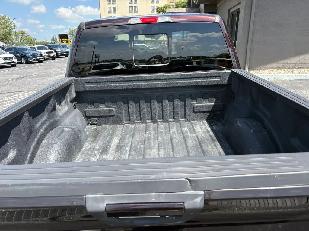 Ford F-150 photo 9