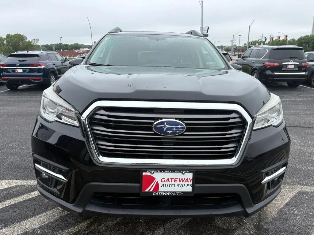 Subaru Ascent photo 8
