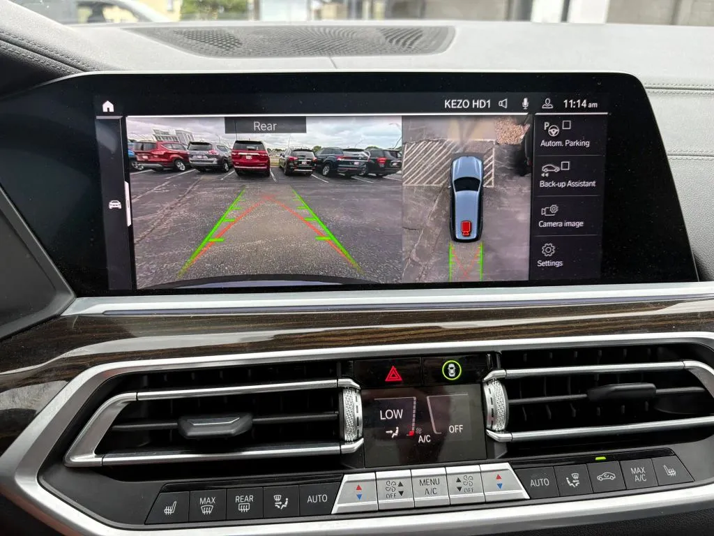 BMW X7 photo 27