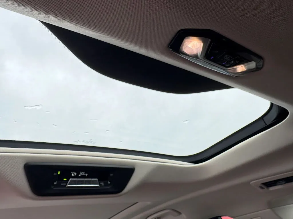 BMW X7 photo 20