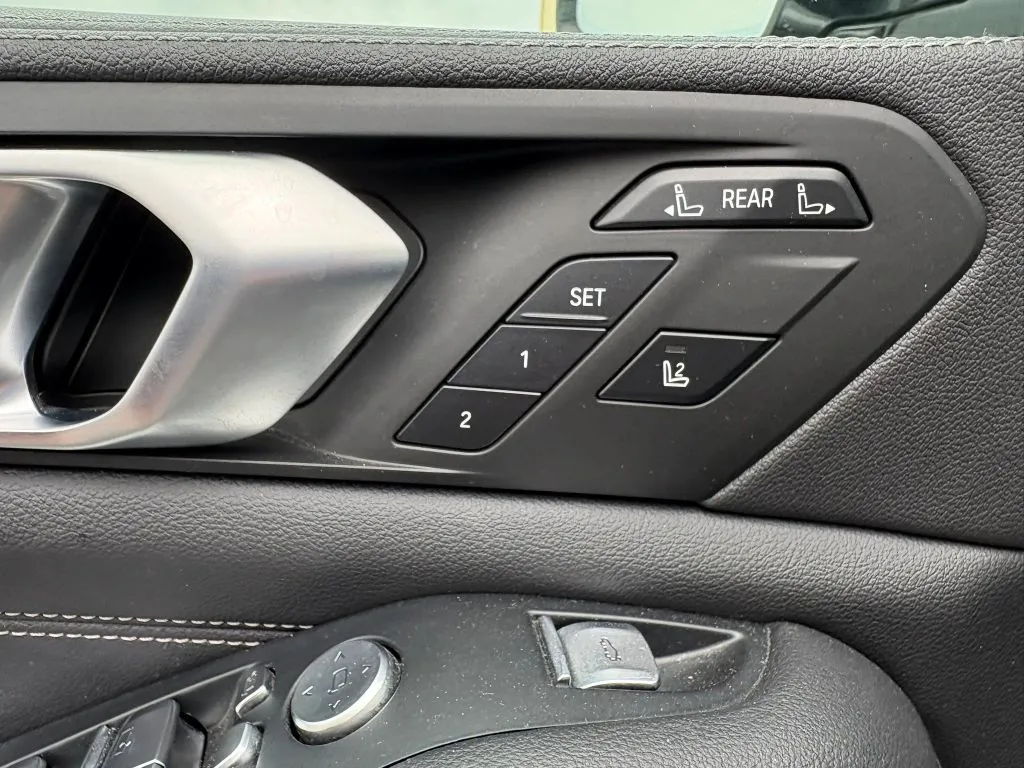 BMW X7 photo 22