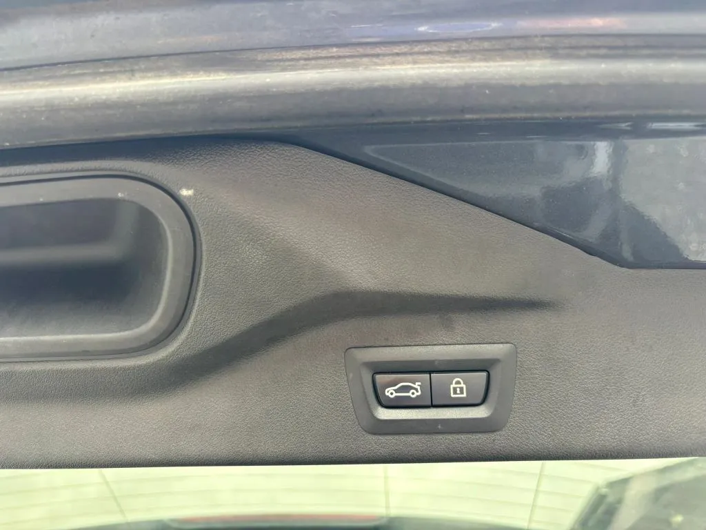 BMW X7 photo 11