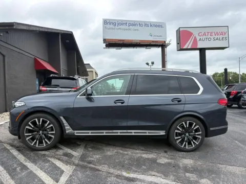 Photos of 2021 BMW X7 xDrive40i Sport Utility 4D for sale in Omaha, NE at Gateway Auto Sales