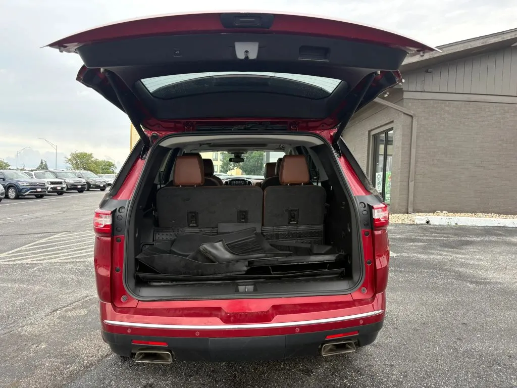 Chevrolet Traverse photo 10