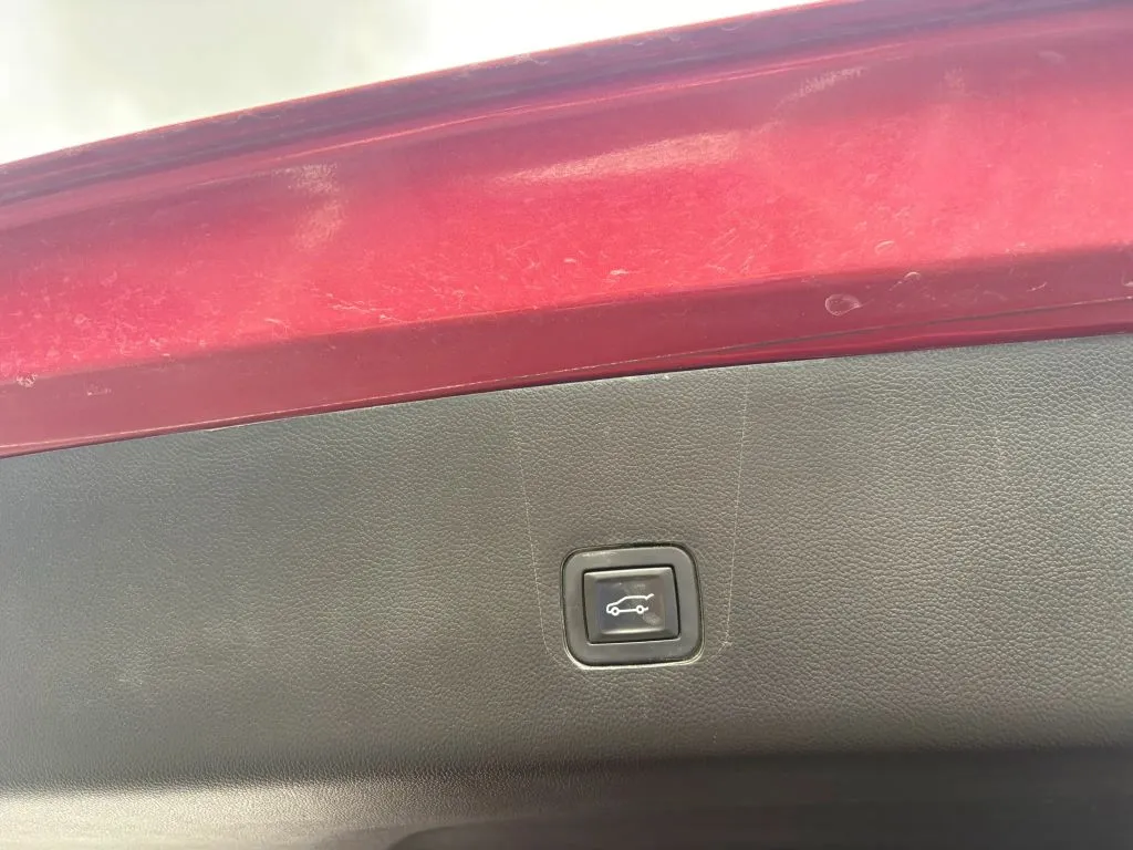 Chevrolet Traverse photo 11