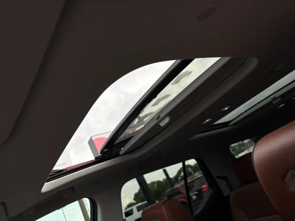 Chevrolet Traverse photo 25