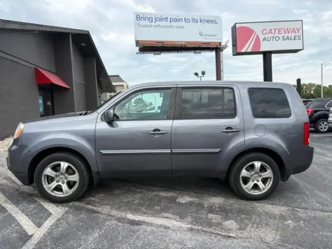 Photos of 2015 Honda Pilot EX Sport Utility 4D for sale in Omaha, NE at Gateway Auto Sales