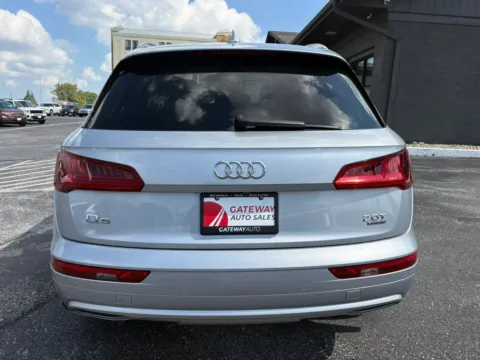 More photos of 2018 Audi Q5 Premium Plus Sport Utility 4D at Gateway Auto Sales, NE