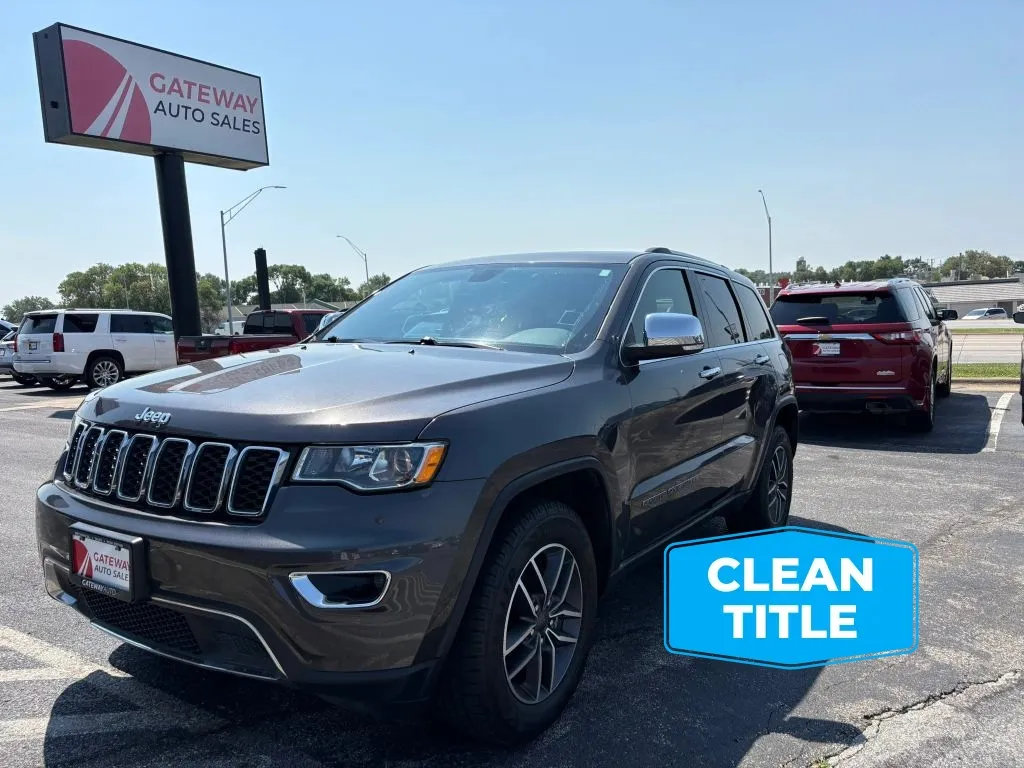 Gray 2020 Jeep Grand Cherokee Limited Sport Utility 4D for sale in Omaha, NE