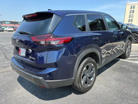 More photos of 2024 Nissan Rogue SV Sport Utility 4D at Gateway Auto Sales, NE