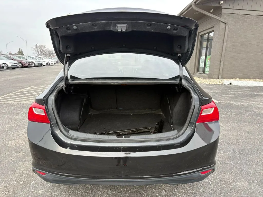 Chevrolet Malibu photo 10
