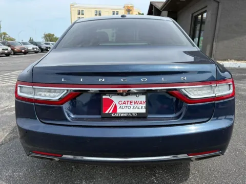More photos of 2017 Lincoln Continental Premiere Sedan 4D at Gateway Auto Sales, NE