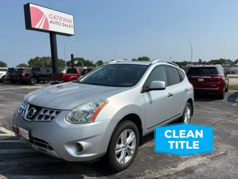 Silver 2013 Nissan Rogue SV Sport Utility 4D for sale in Omaha, NE