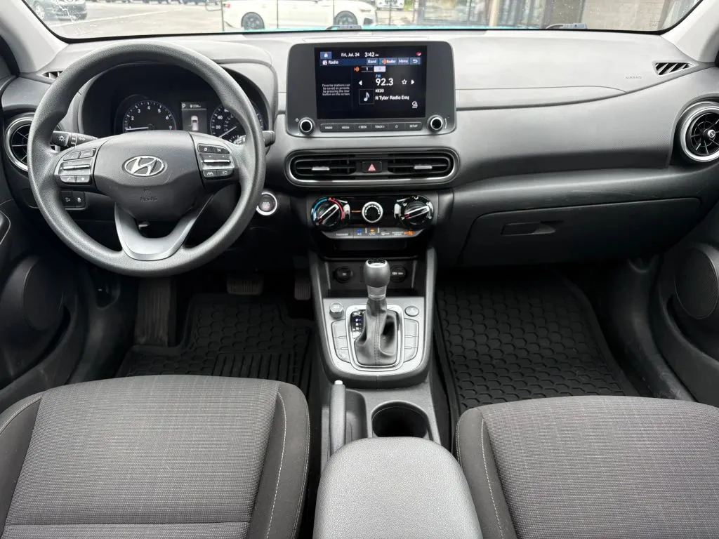 Hyundai Kona photo 11