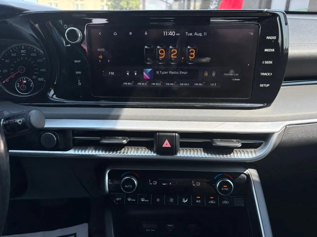 Kia K5 photo 12