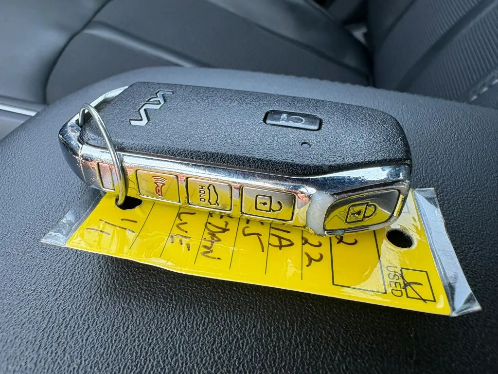 Kia K5 photo 23